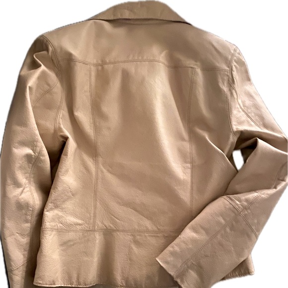 Nice leather - Picture 2 of 2